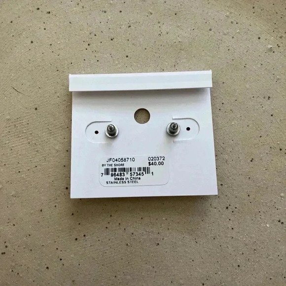 Shell fossil earrings - Picture 2 of 2